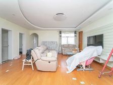 业主抛售,稀缺便宜,梅花园 650万 3室1厅2卫 精装修