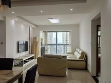 鹏利广场 121平3房2卫,9成新,中高层, 52.8万