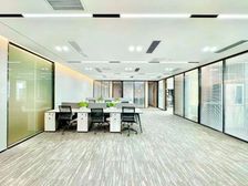 免租3月起!华侨城方大城 精装带家私 地铁口电梯口户型!