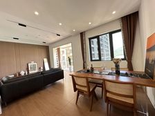 市中心 市一小 一线江景 一房可改2房 动静分区 配套齐全