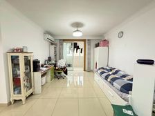 二街坊358弄全装修大2房!南北双阳台中心采光!业主置换可谈