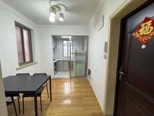 新上好房,双轨交,鹤北一街坊,精装一房一厅,低总价,价格可刀