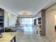 送车位 147平4居 东北向精装修 自住保养好