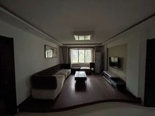 南金鹰市政府旁 宏都花园 假2楼 全天采光 单价低 带车库