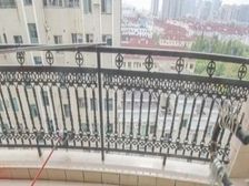 大木桥中心地段 明星小区 三开间朝南 飞机户型 满五税费各付