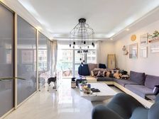 新城海滨花园 正规二排南向四房二次精装,小区中间位安静