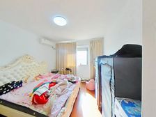 中南锦苑(东区) 楼龄新 大两居 正规商品房 南向采光好