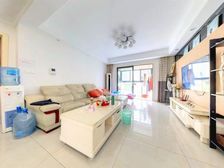 南北通透 楼龄新 精装可拎包入住 交通便捷 商品住宅