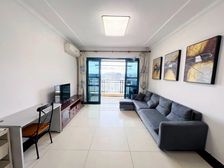 地铁口 恒大雅苑 精装2房 高层东南向 不欠款 9成新