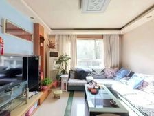 丰乐花苑 3室1厅 多层三楼