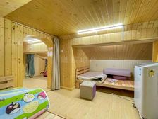 紧邻地铁复式两房,精装好房 交通便捷 商品住宅