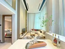 入选南站CBD热搜榜,单边位,雄峰城楼W单位,来电有优惠哦