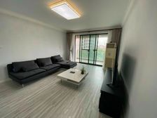 宏润国际花园 123平南北通两房 带产权车位 看房有钥匙