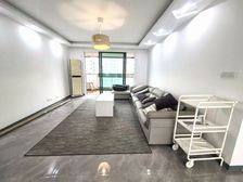 板式南北通 双卫设计 电梯高区 带有产权车位 得一看