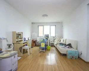 长阳西悦欣居南北通透两居室,前无遮挡中高层采光充足