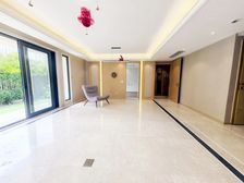 尚汇豪庭(二期) 楼龄新 南北通透 商品房 临地铁 精装好房