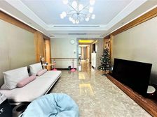 飞机户型 南北直通 品质小区 有地下停车位 看房方便