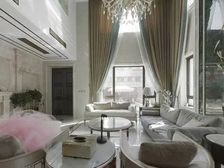 急售名悦山庄精装别墅,类独栋,院子400平左右!