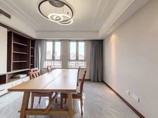 中央景城 161.63平5居 南北向精装修 拎包入住