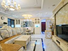 中央公园 跃层精装4房洋房 拎包入住 满二 配套齐全 环境好