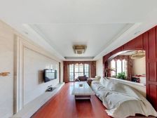 湖滨国际中间好楼层3房2卫精装房带车位储藏室