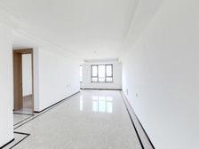 17楼蕞好楼层,一年四季采光刺眼,一天到晚视野开阔