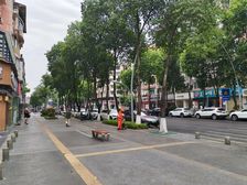 高新区主商圈1楼社区底商小区门口23平带租约现售55.8万