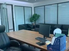 于家堡CBD I 电梯门头位置 I 930平 I紧邻高铁
