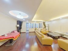 丰融园小区 东南北三面采光 正规四加一户型