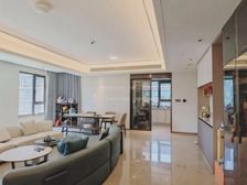 万科大都会 正规4居 拎包入住 婚房 社区环境