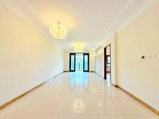 划双语 新小区 业主急售变现 免费停车 随手看房 从未入住过