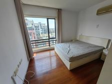 龙柏香榭苑 小复试 性价比高 繁华地段 居住舒适 价格可谈