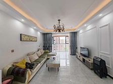 外国语中心学校门口 信合溪苑自住精装三居 湖畔春天三期