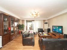 正规商品房 电梯房 交通便利 临地铁 双卫生间 满五