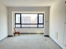 龙湖春江郦城3室2卫,南北通透,业主诚心出售,急售