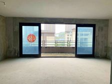 (送30平看江露台)横厅大阳台丶还送车位的丶西附加持近轻轨!