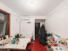 山师北街8号院全明格局交通便利低楼层新装2居室南北通透