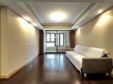 万科旁高品质次新 一期 双南大两房 中心花园位置 带产权车位