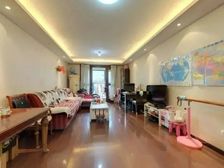 丽景长安一期三居 东南北 总高九层小区中间 129.7平