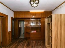 得房率高,主卧朝南,小区中心位置,房型正气