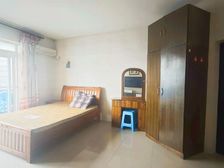 自由左岸 正规商品房 出行方便 购物方便 南北通透 精装好房