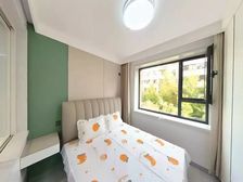 亚泰花园桃花苑 楼层好 近医院 满五 商业配套齐全