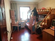 育英胜利大街无记录 南北通透 楼层好 满五年 房主诚心出售