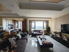 捡漏!中央公园头排 清水房价格买精装五房 仅此一套 先到先得