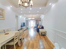 必看好房,三峡广场次新小区,精装三室9成新,拎包住,临轻轨急