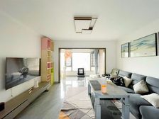 润和山水郡 4室2厅2卫 精装修 92万元