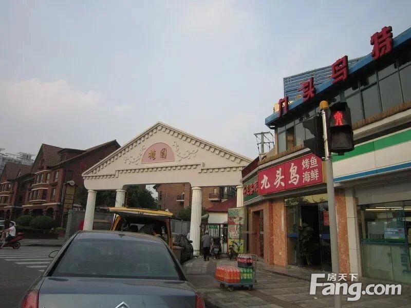 小区相关图