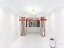 体育站500米 中间楼层 正3房 精致装修 家电家具全送