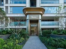 南区天花板 全玻璃幕墙 77万 92平 大横厅洋房 送车位