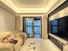 网红商圈旁 万科物业 未来发展可期 九年一贯制 房东诚售